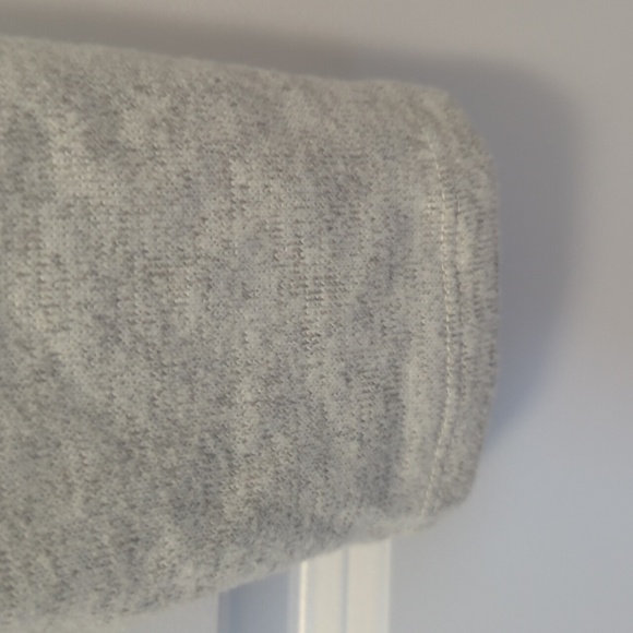 Joe Fresh x Sasha Exter Wrap Top in Size Large Euc - Picture 4 of 6